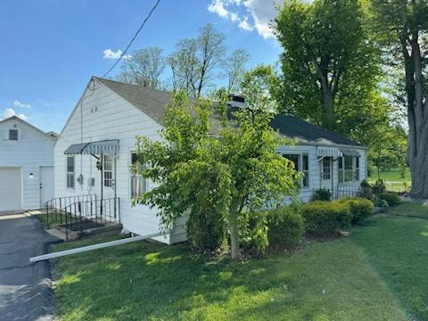 5895 W NATIONAL RD, SPRINGFIELD, OH 45504, photo 2 of 28